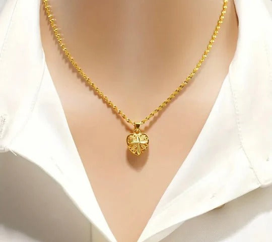 Gold Aura Heart Necklace & 24K Gold Fan Necklace – Elegant Jewelry Collection