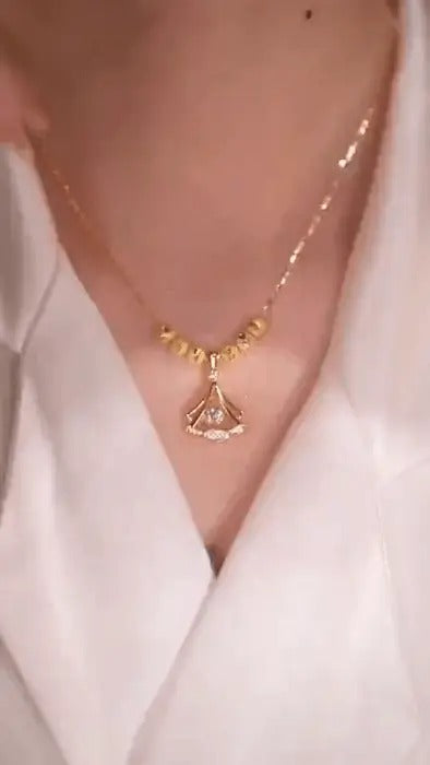 Gold Aura Heart Necklace & 24K Gold Fan Necklace – Elegant Jewelry Collection