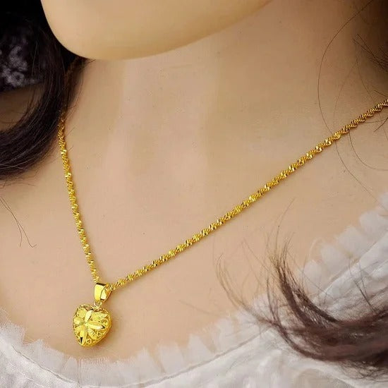 Gold Aura Heart Necklace & 24K Gold Fan Necklace – Elegant Jewelry Collection